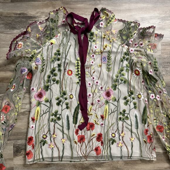 Alexis Kylie Floral Embroidered Cold Shoulder Blouse – Women’s Small - Picture 7 of 11